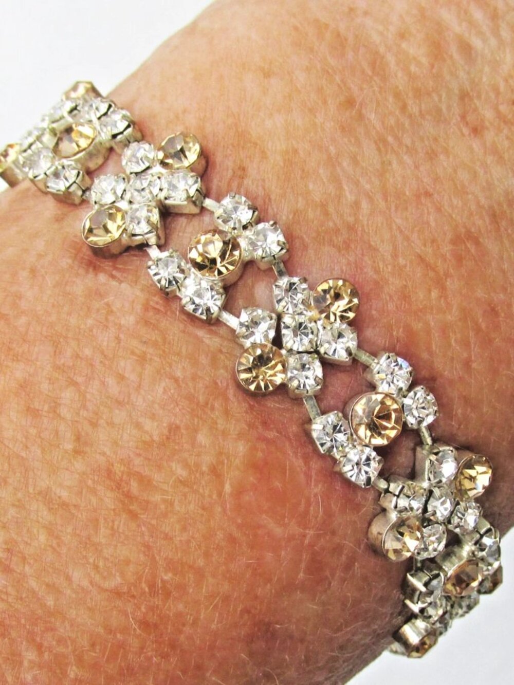 Vintage 1950s Retro Crystal & Yellow Rhinestone Flower Link Bracelet